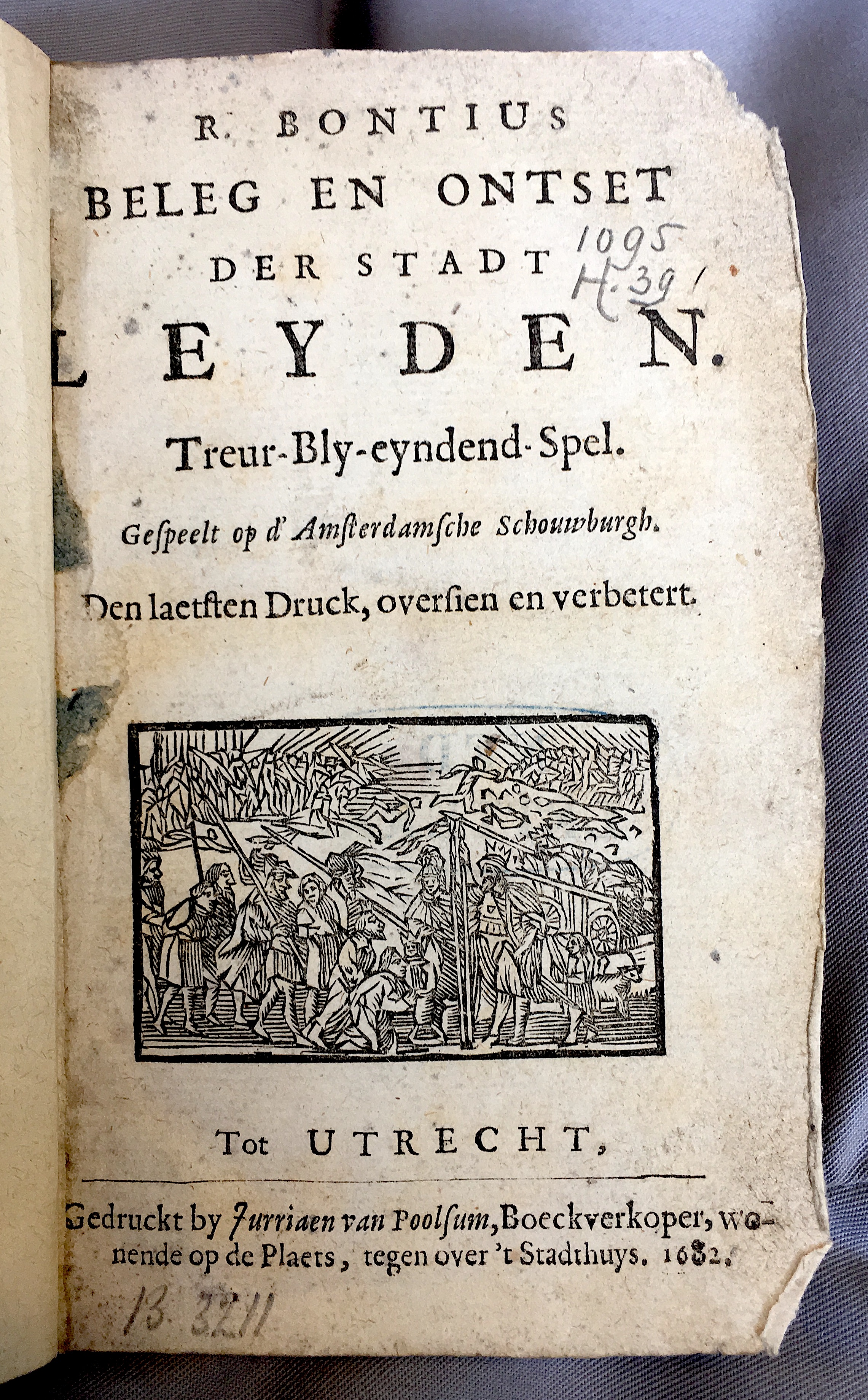 BontiusLeyden1682p01.jpg