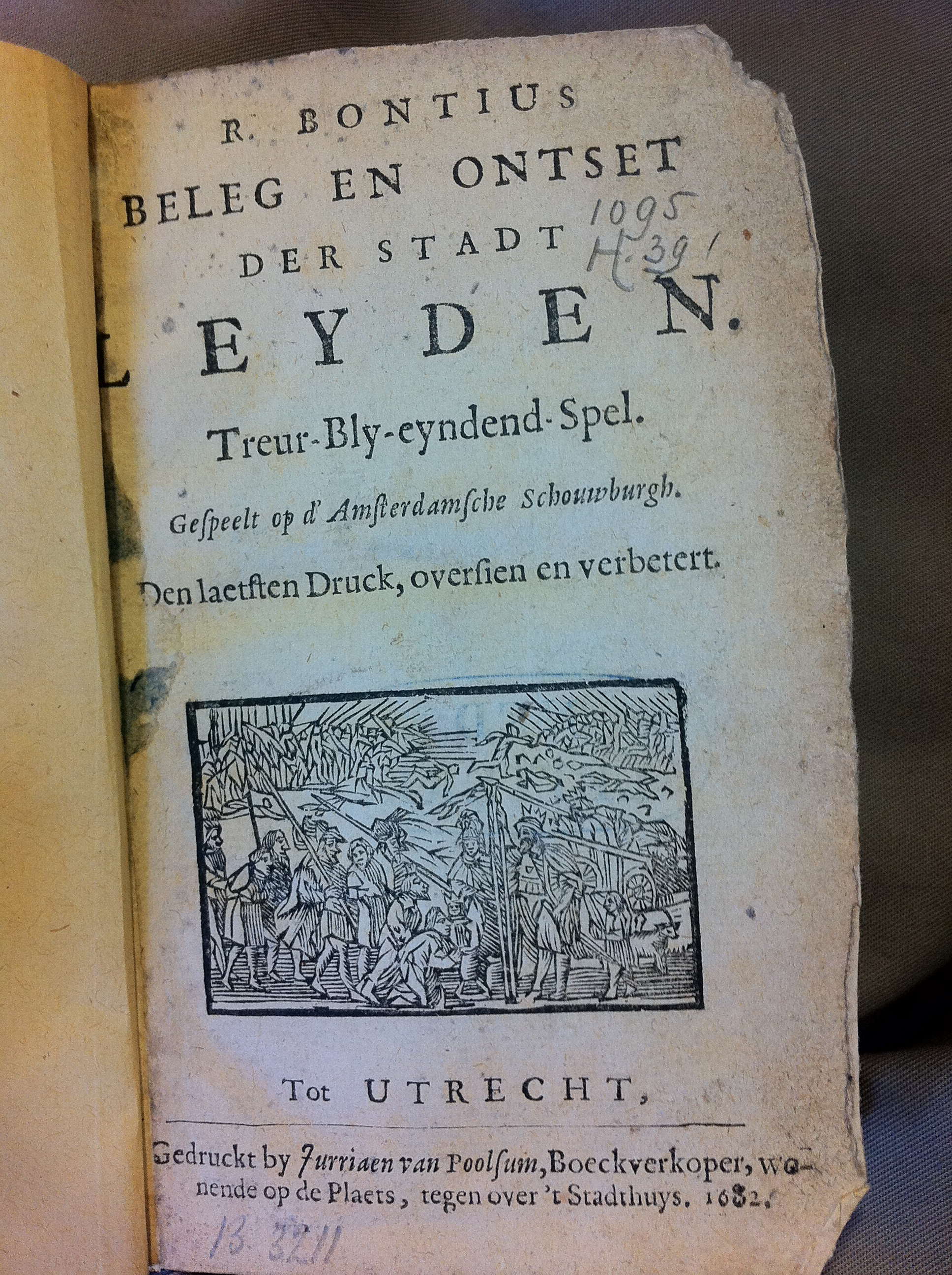 bontiuspoolsum168201.jpg