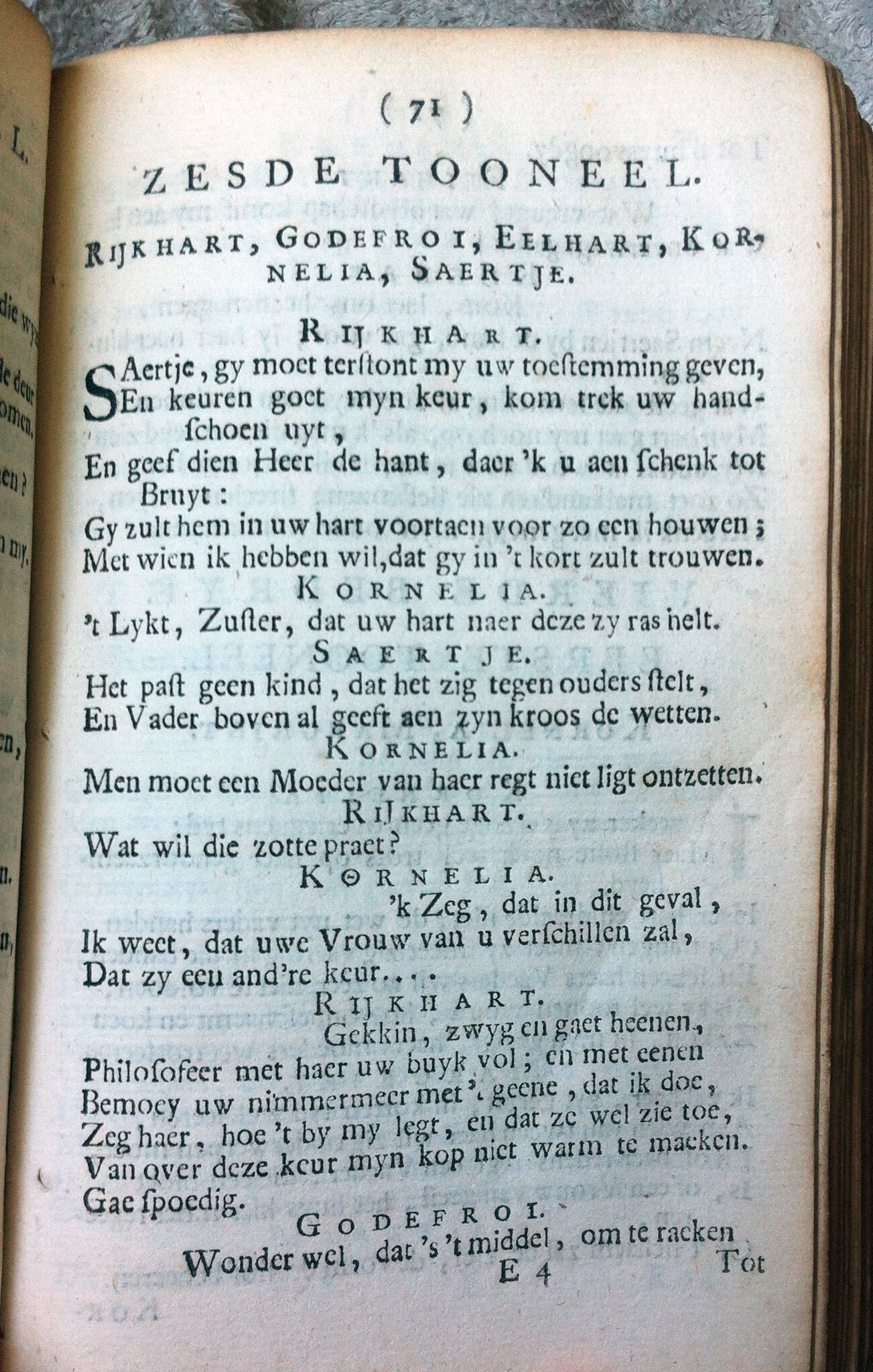 BurmanVrouwen1713071