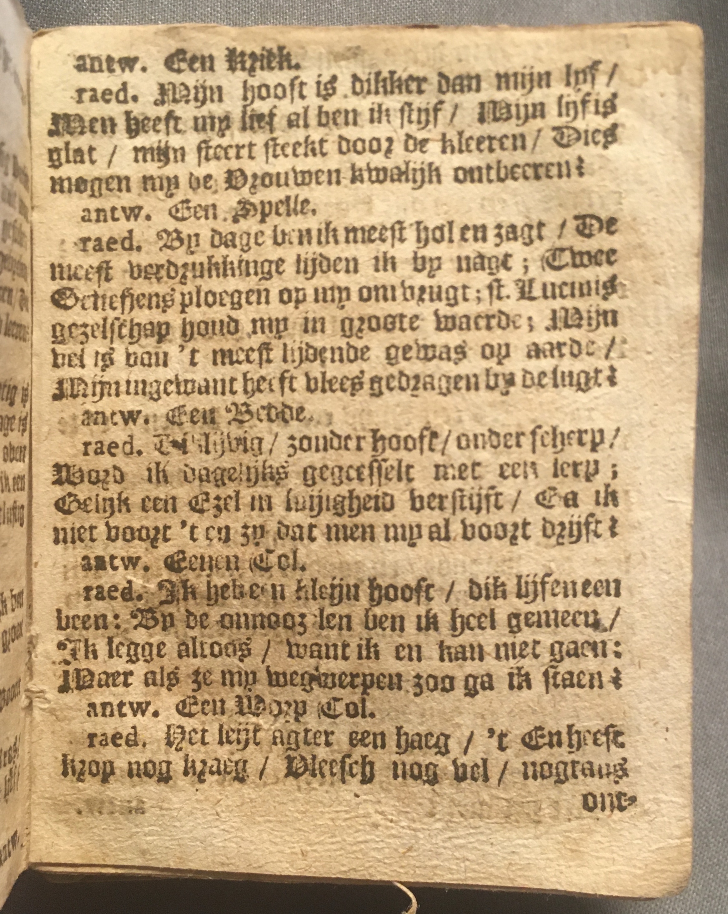 NieuwKluchtigRaadselboekje1774p07